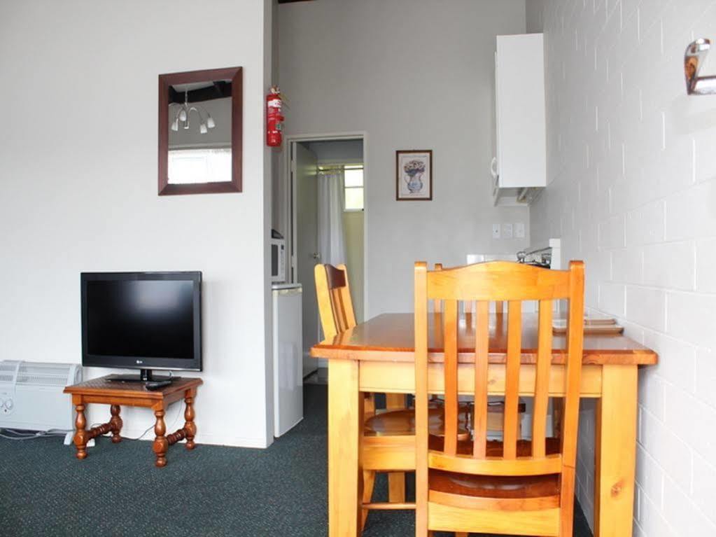 Colonial en Tay Motel Invercargill Exterior foto